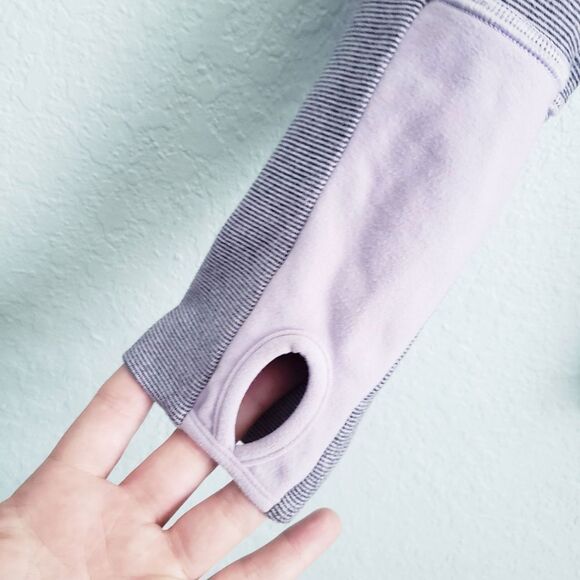 Lululemon Stride Jacket in Brushed Lilac - Picture 4 of 8